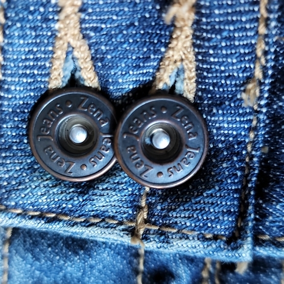 Lena Jeans Capri 👖 - Picture 7 of 8